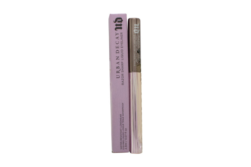 URBAN DECAY RAZOR SHARP EYELINER. NEW. FREE SHIPPING